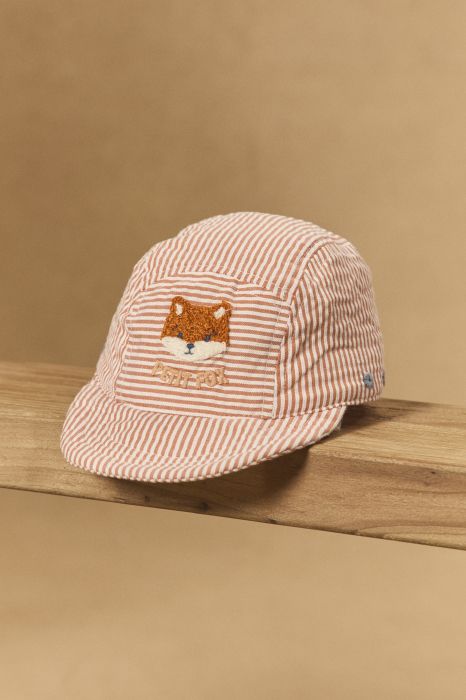 ШАПКА С КОЗИРКА ЗА БЕБЕ МОМЧЕ KMARICHARD 
