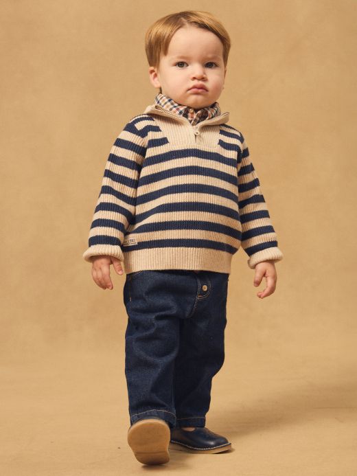 ПЛЕТЕН ПУЛОВЕР С ДЕСЕН ЗА БЕБЕ МОМЧЕ