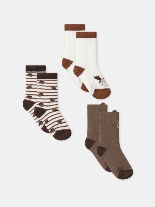 КОМПЛЕКТ ОТ ТРИ ЧИФТА ЧОРАПИ ЗА БЕБЕ МОМЧЕ