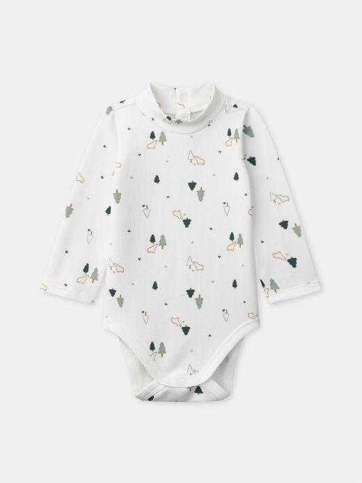 Бяло боди с принт на елхи и животни и яка за бебе момче