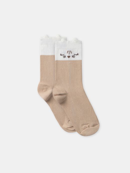 КАФЯВИ И ЕКРЮ ЧОРАПИ С КОТЕ ЗА МОМИЧЕ