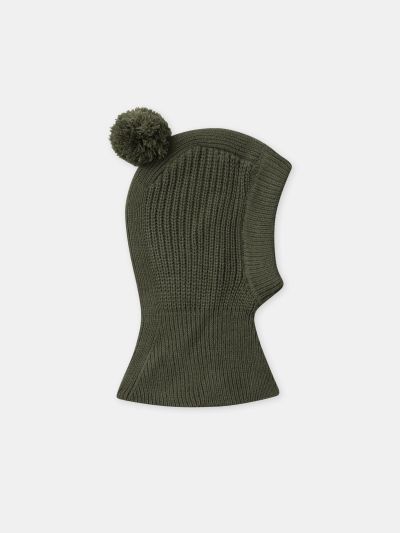 ПЛЕТЕНА ШАПКА ЗА БЕБЕ МОМЧЕ