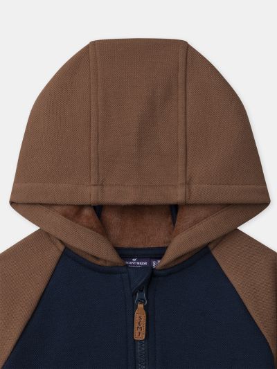 ПОЛАРЕНА ЖИЛЕТКА С ЦИП И КАЧУЛКА ЗА МОМЧЕ