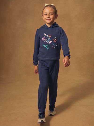 СУИЧЪР С МОТИВ ЗА МОМИЧЕ 