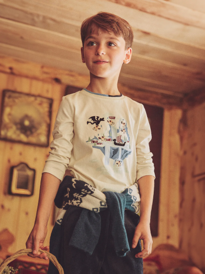 Момчешка екрю блуза с дълъг ръкав