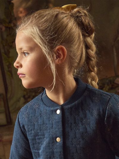 Тъмносиньо яке със златна бродерия за момиче