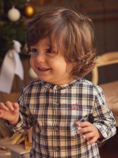 Карирана коледна риза за бебе момче
