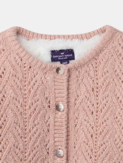 Розова плетена жилетка за бебе момиче