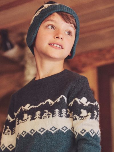 Детски пуловер в три цвята с плетен мотив