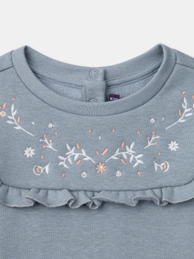 Синьо-сива блуза с волани за момиче