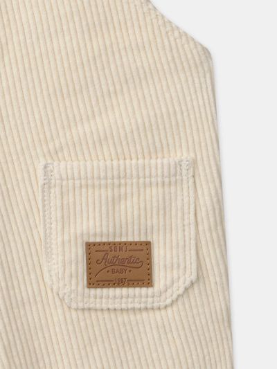 Екрю кадифен гащеризон за бебе момче