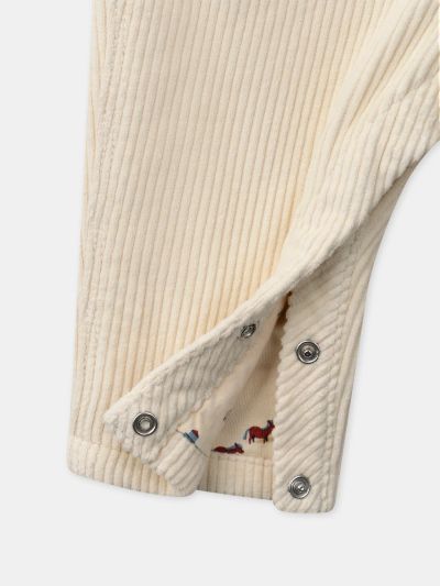 Екрю кадифен гащеризон за бебе момче