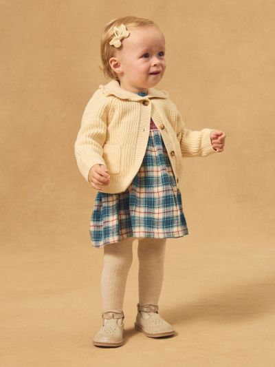 Екрю жилетка с яка за бебе момиче