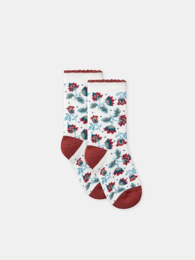 Бели чорапи с флорален принт за момиче