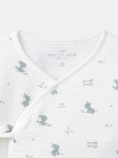 БЕБЕШКИ КОМПЛЕКТ ЗА МОМЧЕ – БЛУЗА И ПАНТАЛОН С ПРИНТ МАГАРЕНЦЕ