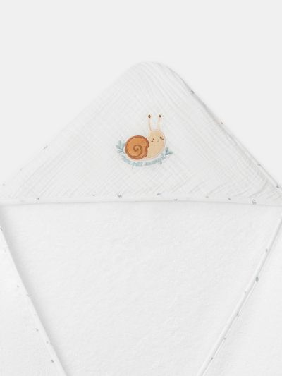 БЕБЕШКА ГЪБА И РЪКАВИЦА С БРОДЕРИЯ ОХЛЮВ