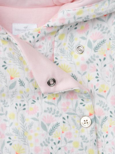 ЯКЕ С КАЧУЛКА С ФЛОРАЛЕН ПРИНТ ЗА НОВОРОДЕНО МОМИЧЕ