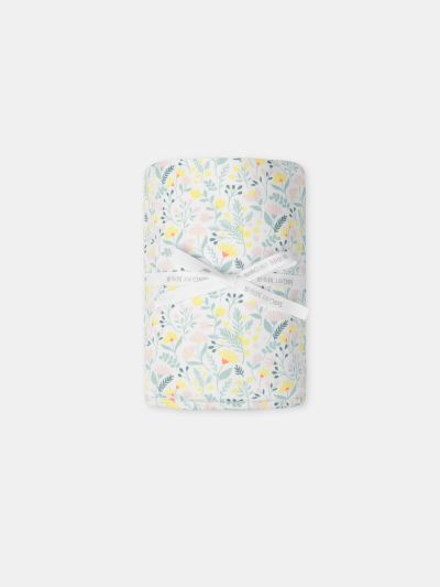 ОДЕЯЛО С ФЛОРАЛЕН ПРИНТ ЗА НОВОРОДЕНО МОМИЧЕ