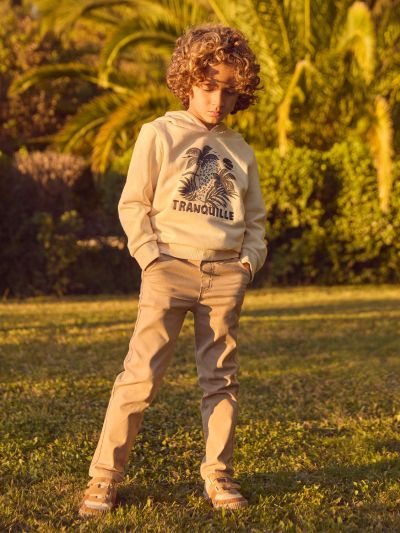 БЕЖОВ ПАНТАЛОН ЗА МОМЧЕ