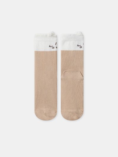 КАФЯВИ И ЕКРЮ ЧОРАПИ С КОТЕ ЗА МОМИЧЕ