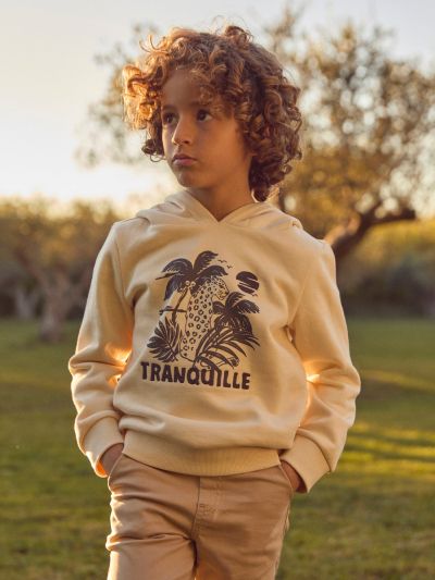 БЕЖОВ СУИЧЪР С КАЧУЛКА ЗА МОМЧЕ